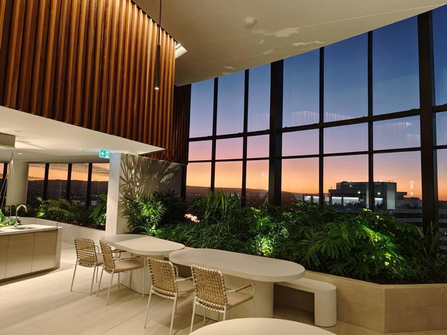 Casino Residences 1 & 2 Bedroom Apartments Gold Coast Esterno foto