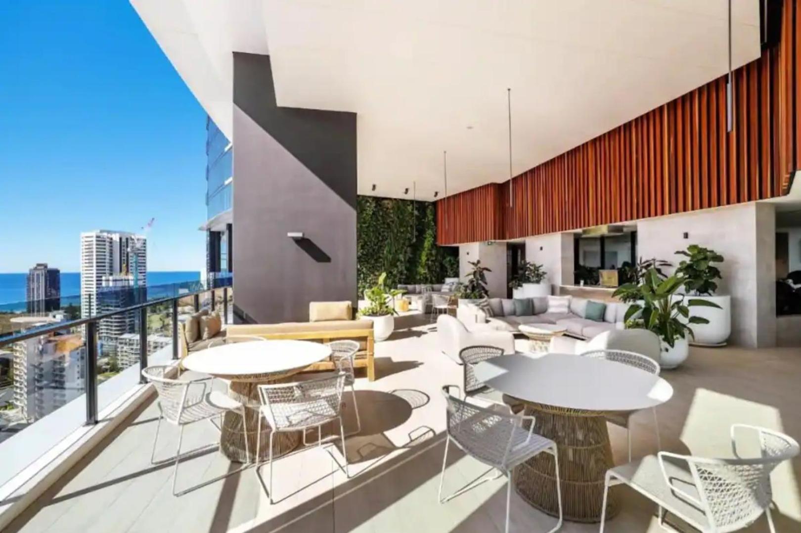 Casino Residences 1 & 2 Bedroom Apartments Gold Coast Esterno foto